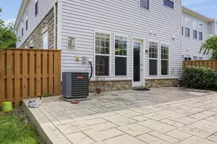 23601 Rose Leigh Terrace, Brambleton, VA 20148 - Photo 32