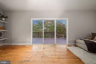 20 Haxall Ct, Sterling, VA 20165 - Photo 12