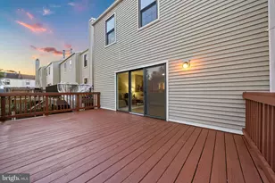 20 Haxall Ct, Sterling, VA 20165 - Photo 34