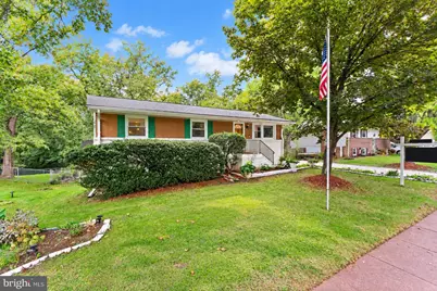 312 E Amhurst Street, Sterling, VA 20164 - Photo 1