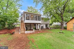 312 E Amhurst St, Sterling, VA 20164 - Photo 42