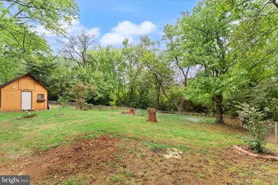 312 E Amhurst Street, Sterling, VA 20164 - Photo 38
