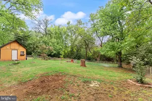 312 E Amhurst St, Sterling, VA 20164 - Photo 38