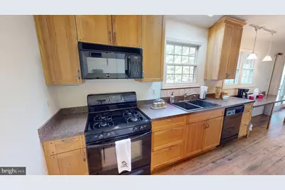 38038 W Colonial Highway #GARAGE UNIT, Hamilton, VA 20158 - Photo 8