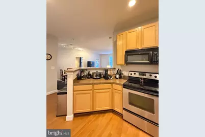 42544 Hollyhock Terrace #104, Brambleton, VA 20148 - Photo 6