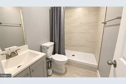 185 Meadows Lane NE, Leesburg, VA 20176 - Photo 12