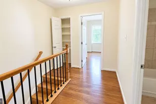 185 Meadows Ln NE, Leesburg, VA 20176 - Photo 16
