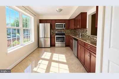 185 Meadows Lane NE, Leesburg, VA 20176 - Photo 14