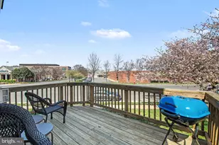 42464 Regal Wood Dr, Brambleton, VA 20148 - Photo 22