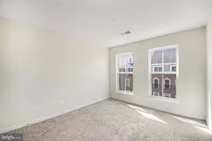 42464 Regal Wood Dr, Brambleton, VA 20148 - Photo 16