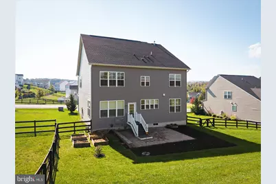 35924 Platinum Drive, Round Hill, VA 20141 - Photo 8