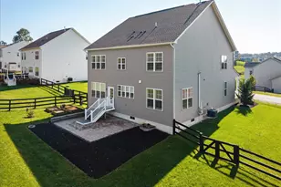 35924 Platinum Dr, Round Hill, VA 20141 - Photo 6