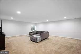 35924 Platinum Dr, Round Hill, VA 20141 - Photo 34
