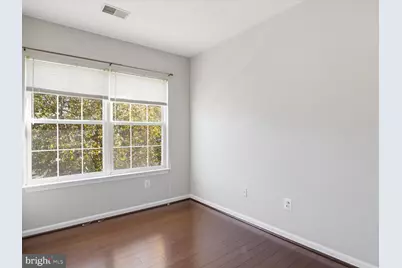 20235 Brookview Square, Ashburn, VA 20147 - Photo 20