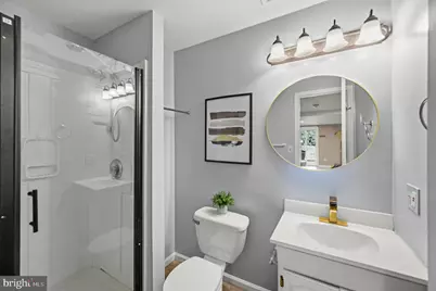 21140 Winding Brook Square, Ashburn, VA 20147 - Photo 20