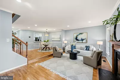 21140 Winding Brook Square, Ashburn, VA 20147 - Photo 4