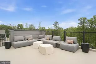 21100 Southbank St, Potomac Falls, VA 20165 - Photo 34