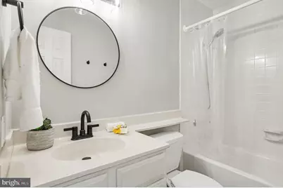 676 Gateway Drive SE #812, Leesburg, VA 20175 - Photo 24