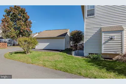 25991 Glasgow Drive, Chantilly, VA 20152 - Photo 48