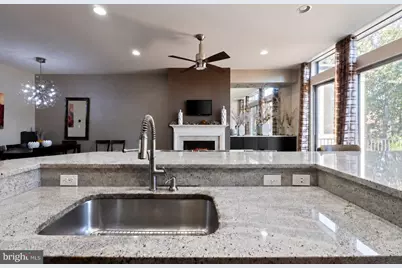23344 Evening Primrose Square, Brambleton, VA 20148 - Photo 14