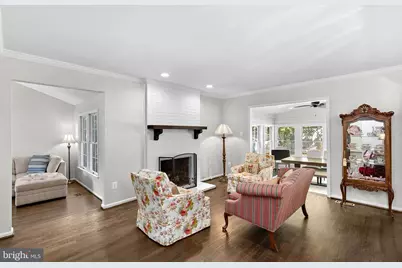 704 Evard Court SW, Leesburg, VA 20175 - Photo 12