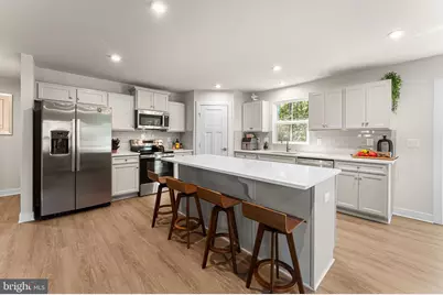 289 Pleasants Lane, Kilmarnock, VA 22482 - Photo 18