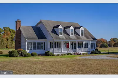 602 Cedar Pointe Drive, Weems, VA 22576 - Photo 1