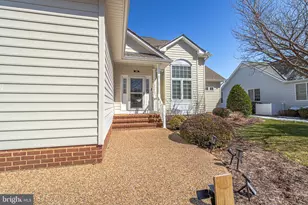 88 Old Field Rd, Irvington, VA 22480 - Photo 4