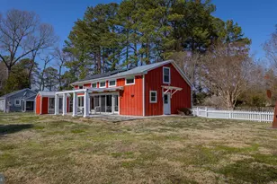 48 Steamboat Rd, Irvington, VA 22480 - Photo 1