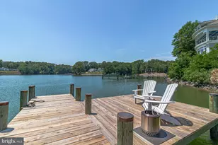 253 Golf Course Dr, Weems, VA 22576 - Photo 8
