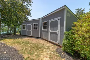 253 Golf Course Dr, Weems, VA 22576 - Photo 70