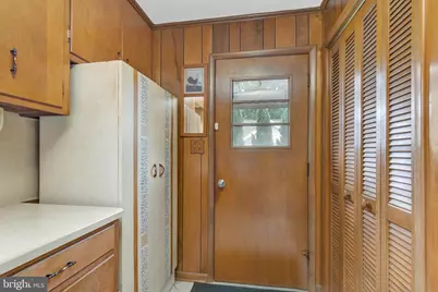 17 2nd Avenue, Kilmarnock, VA 22482 - Photo 12