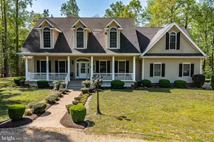 51 Grand Villa Dr, Weems, VA 22576 - Photo 44