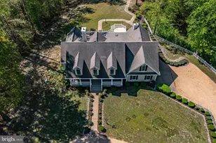 51 Grand Villa Dr, Weems, VA 22576 - Photo 32