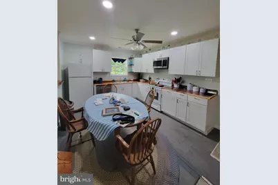 274 Regina, Regina, VA 22503 - Photo 4