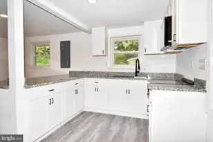 2029 Bluff Point Rd, Kilmarnock, VA 22482 - Photo 22