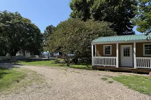 316 Sunset Dr, Weems, VA 22576 - Photo 20
