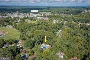 23 Oak Ridge Dr, Kilmarnock, VA 22482 - Photo 4