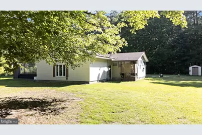 16 Apache Trail, Kilmarnock, VA 22482 - Photo 8