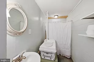 219 Riverside Dr, Lancaster, VA 22503 - Photo 78