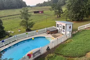 140 Woods Ridge Ln, Reva, VA 22735 - Photo 2