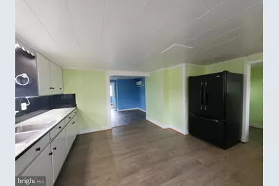 448 Ridgeview Road #APT 3, Brightwood, VA 22715 - Photo 6