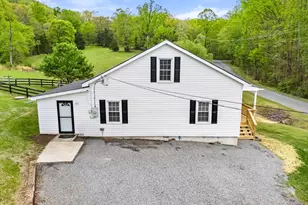 2459 Thoroughfare Rd, Brightwood, VA 22715 - Photo 4