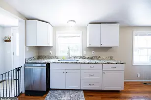 5878 N Seminole Trail, Brightwood, VA 22715 - Photo 8