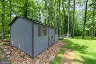 1425 Jacks Shop Rd, Rochelle, VA 22738 - Photo 54