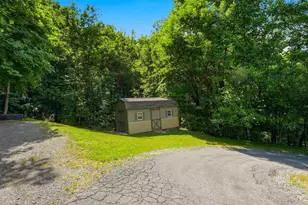 2411 Quaker Run Rd, Banco, VA 22711 - Photo 44