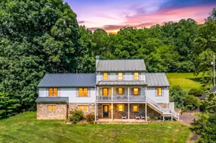 4028 S F T Valley Rd, Etlan, VA 22719 - Photo 2