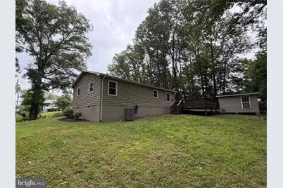 1821 James City, Reva, VA 22735 - Photo 2