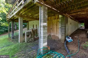 101 Middle River Rdg Rd, Stanardsville, VA 22973 - Photo 6