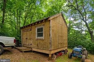 2303 W Hoover Rd, Haywood, VA 22722 - Photo 42